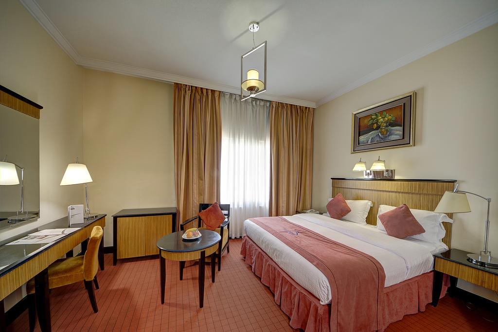 Rayan Hotel Corniche Sharjah Exteriör bild