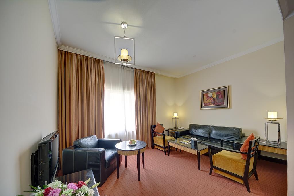 Rayan Hotel Corniche Sharjah Exteriör bild