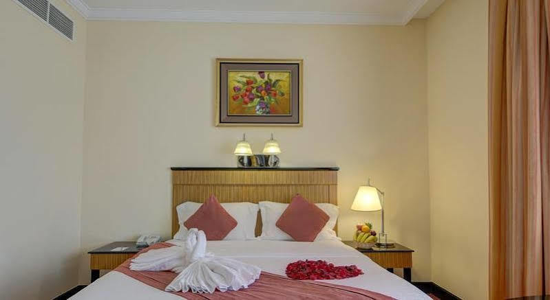 Rayan Hotel Corniche Sharjah Exteriör bild